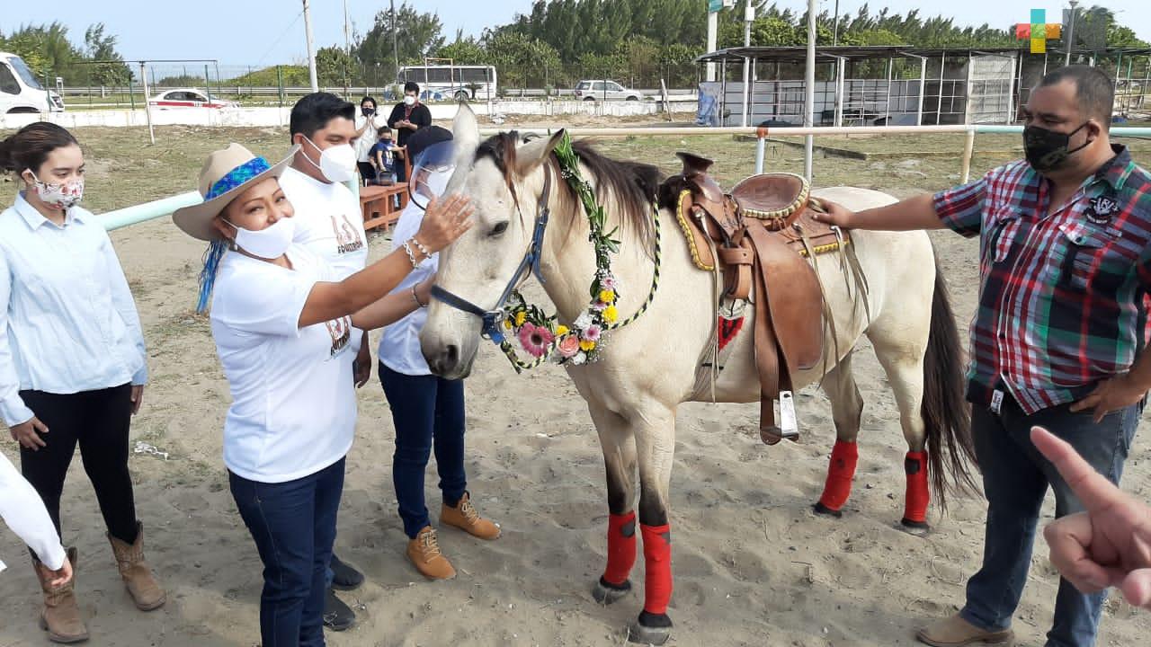 Inició  “Equitron” en apoyo a asociación YarItza