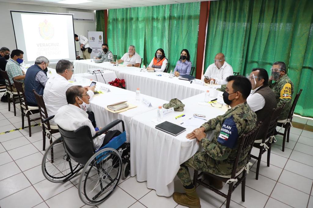 Resalta el Gobernador de Veracruz preparación de la policía municipal de Jáltipan