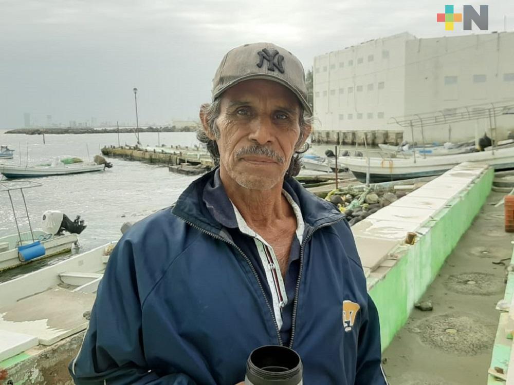 Pescadores esperan que clima mejore para reanudar actividades en zona Veracruz-Boca del Río