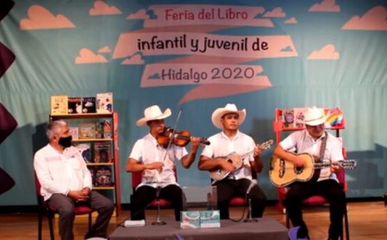 Cultura con Ambiente del IVEC inicia el año con artes plásticas y huapango