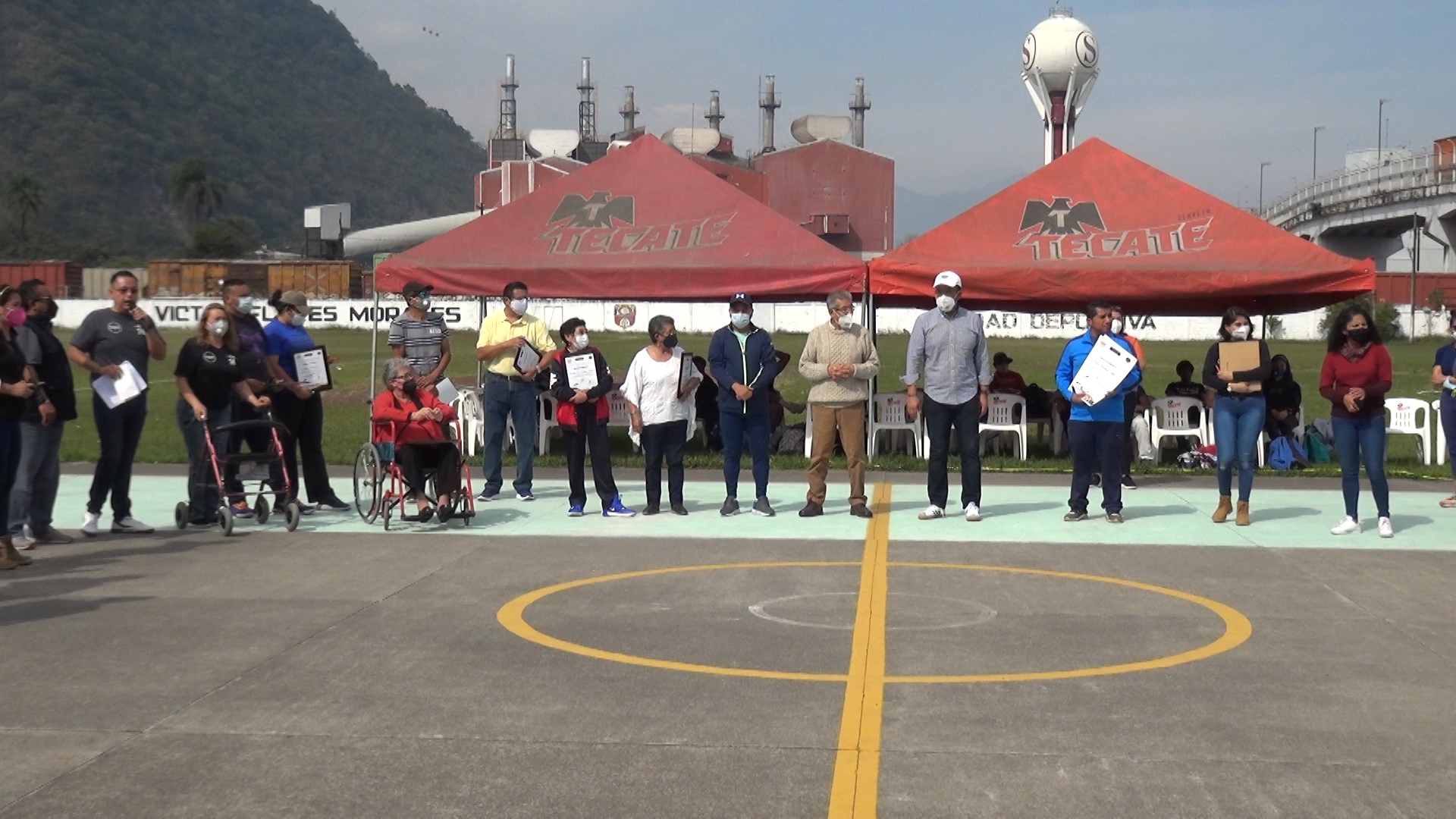 Se realizó la entrega de reconocimientos a leyendas del basquetbol en Orizaba