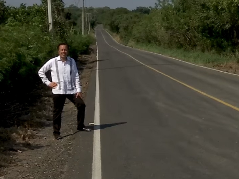 Rehabilita gobierno del estado el tramo carretero El Chote-Coyutla