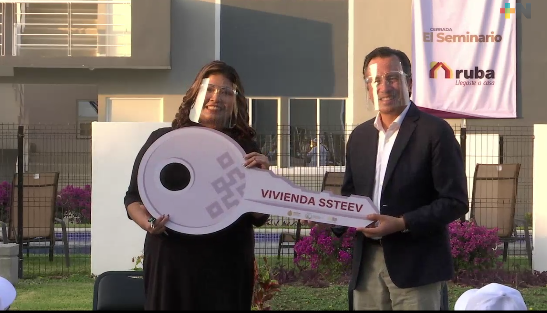 Entrega el Gobernador Cuitláhuac García las primeras viviendas correspondientes al Seguro Social de los Trabajadores de la Educación del Estado de Veracruz