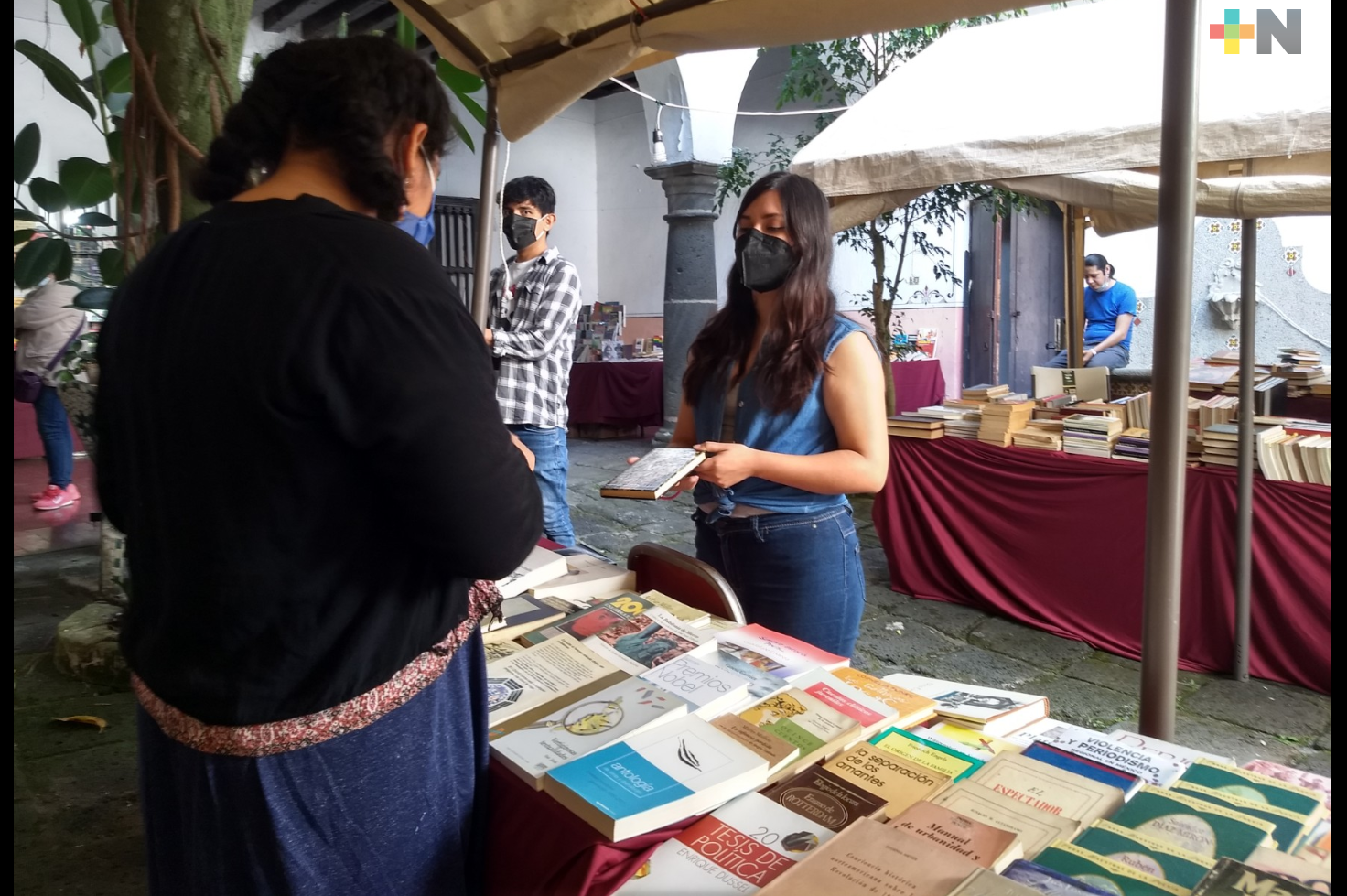 Mercado de Libros en Xalapa; cultura que fomentan los libreros independientes