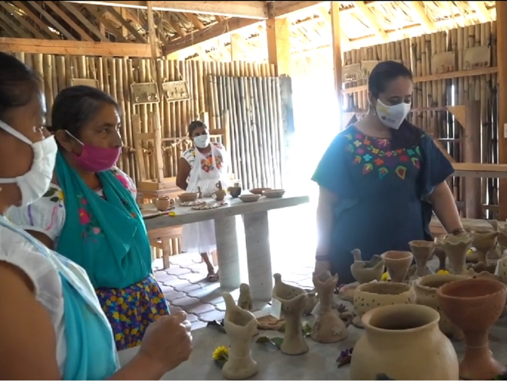 Sectur en Veracruz invita aprovechar fiestas decembrinas para regalar artesanías, cultura e historia