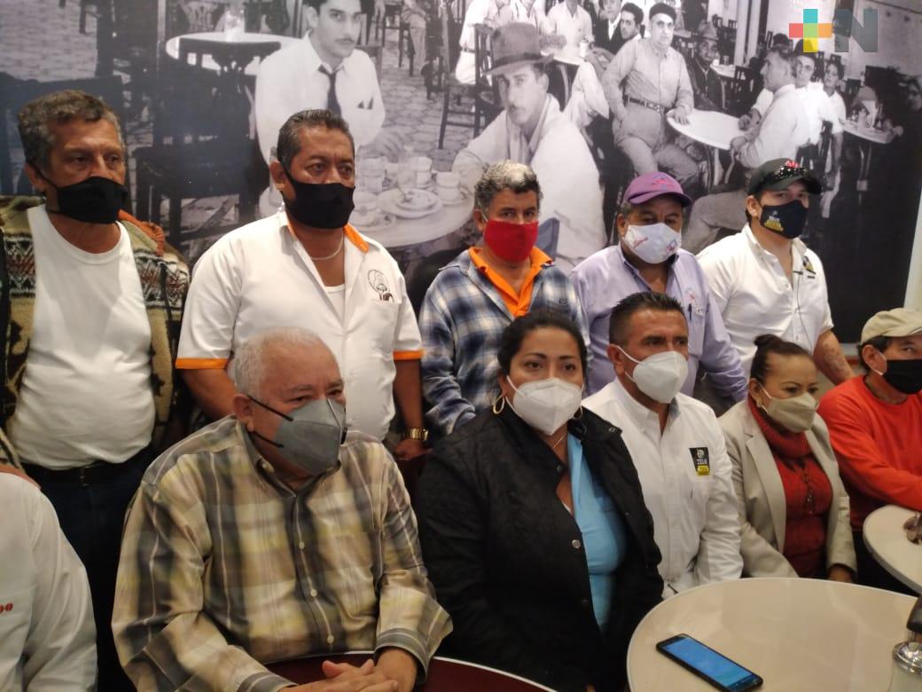 Taxistas de zona conurbada Veracruz-Boca del Río no permitirán entrada de Uber, reafirman