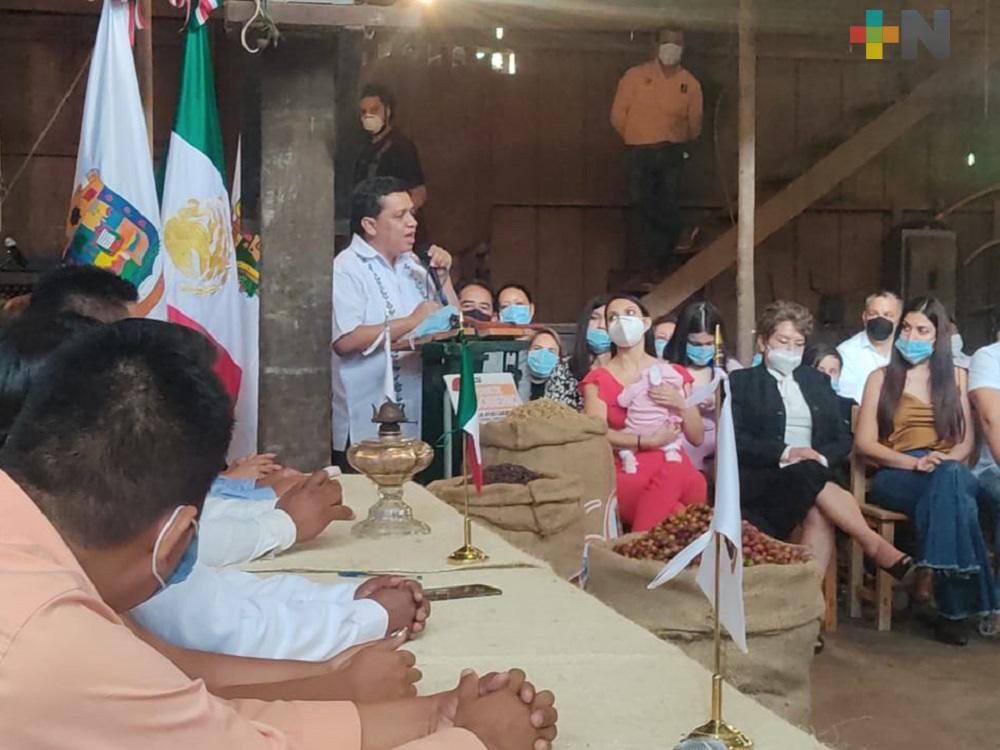 Rinde tercer informe de labores alcalde de Tezonapa