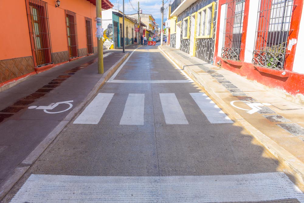 Entregan la obra de rehabilitación de la calle Belisario Domínguez