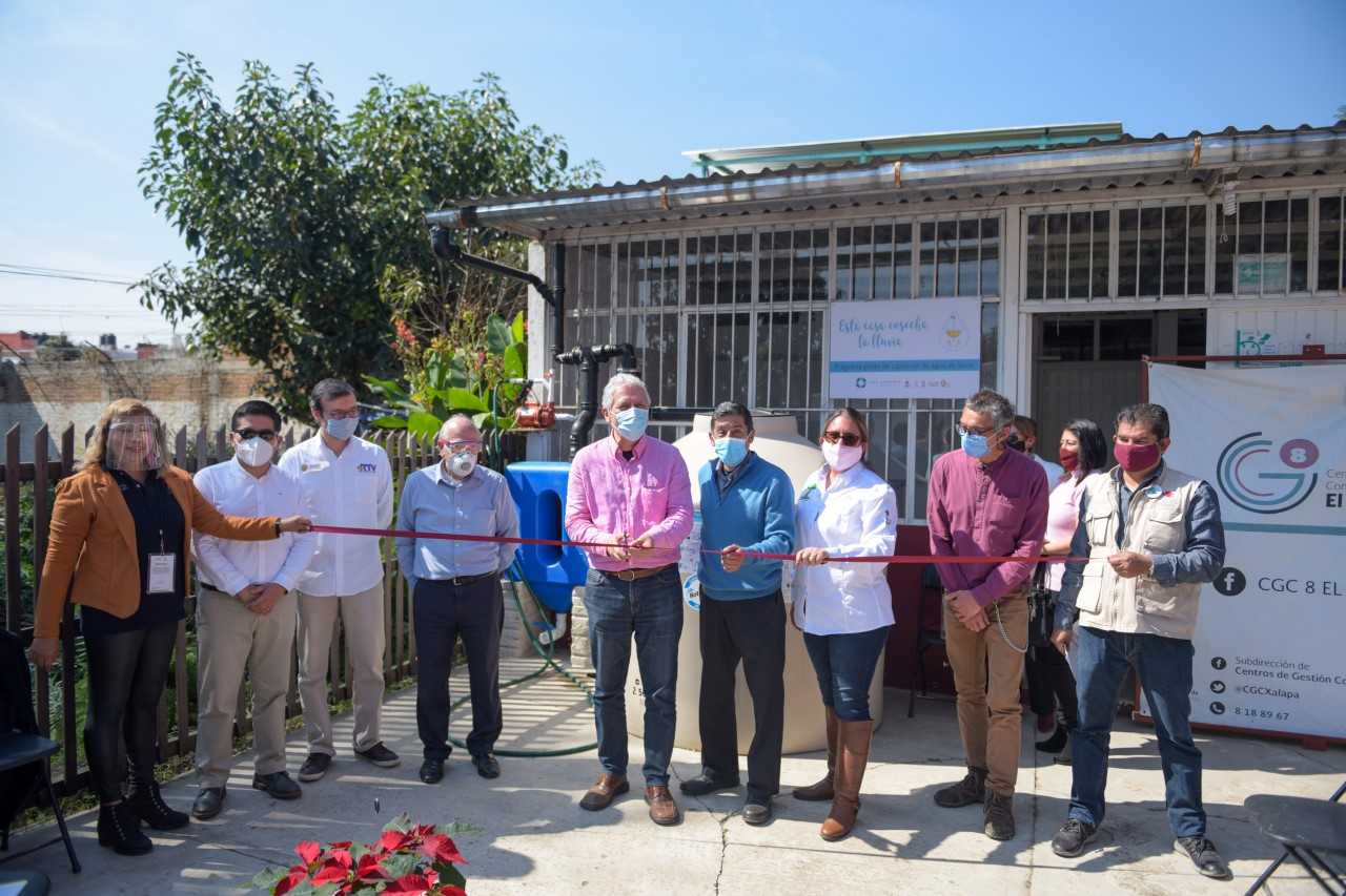 Inaugura Ayuntamiento de Xalapa programa de captación de agua de lluvia