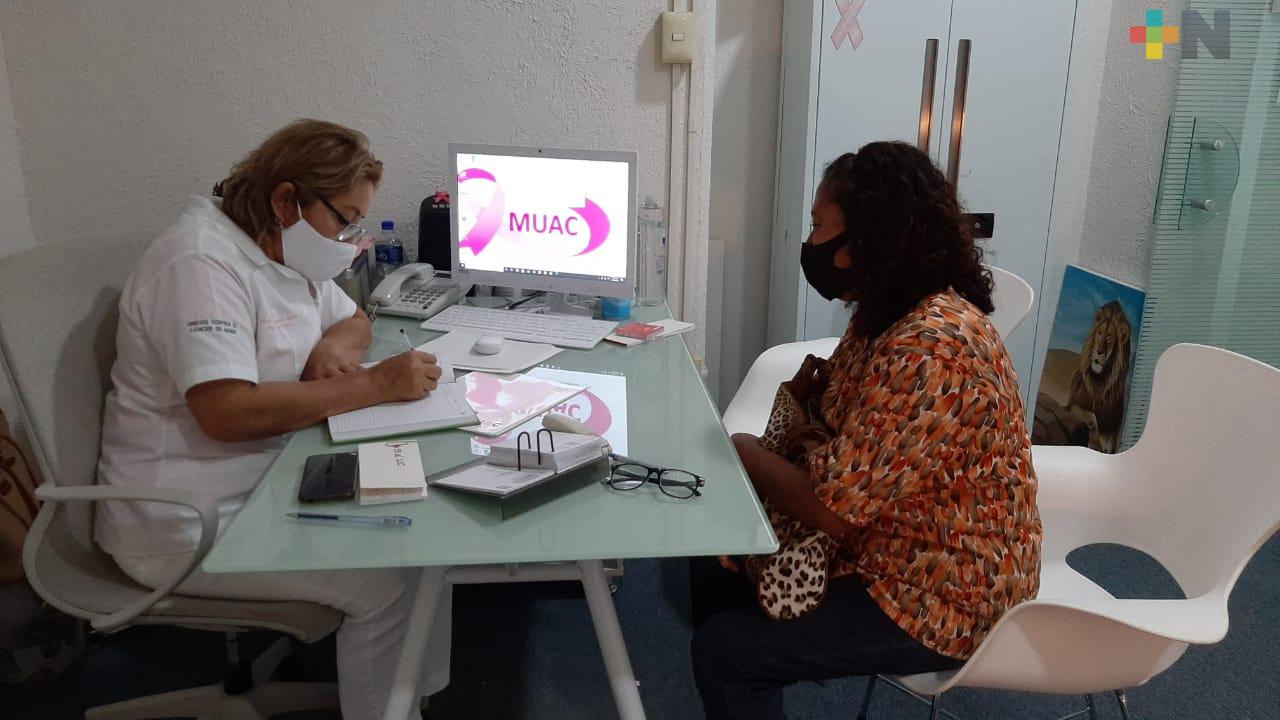 MUAC entregó 100 mastografías a mujeres en situación vulnerable