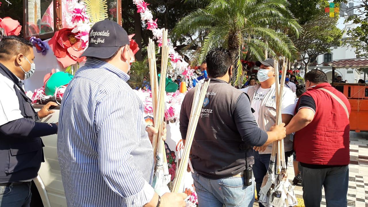 En zócalo de Veracruz, aseguran pirotecnia a peregrinos de Tierra Blanca