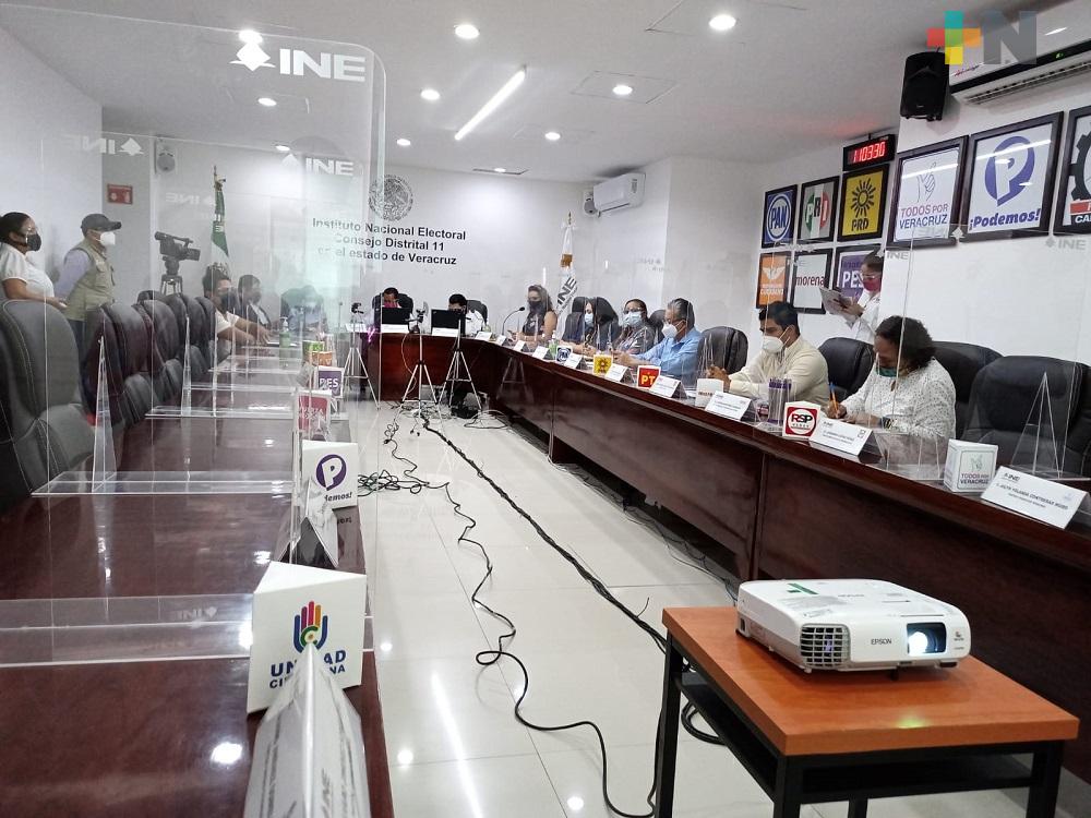 En Coatzacoalcos, INE aprueba designación de supervisores y capacitadores para proceso electoral