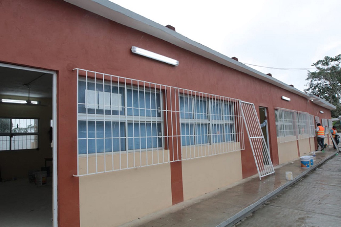 Gobierno de Veracruz rehabilita escuelas en Cosamaloapan, Chacaltianguis y Tlacojalpan