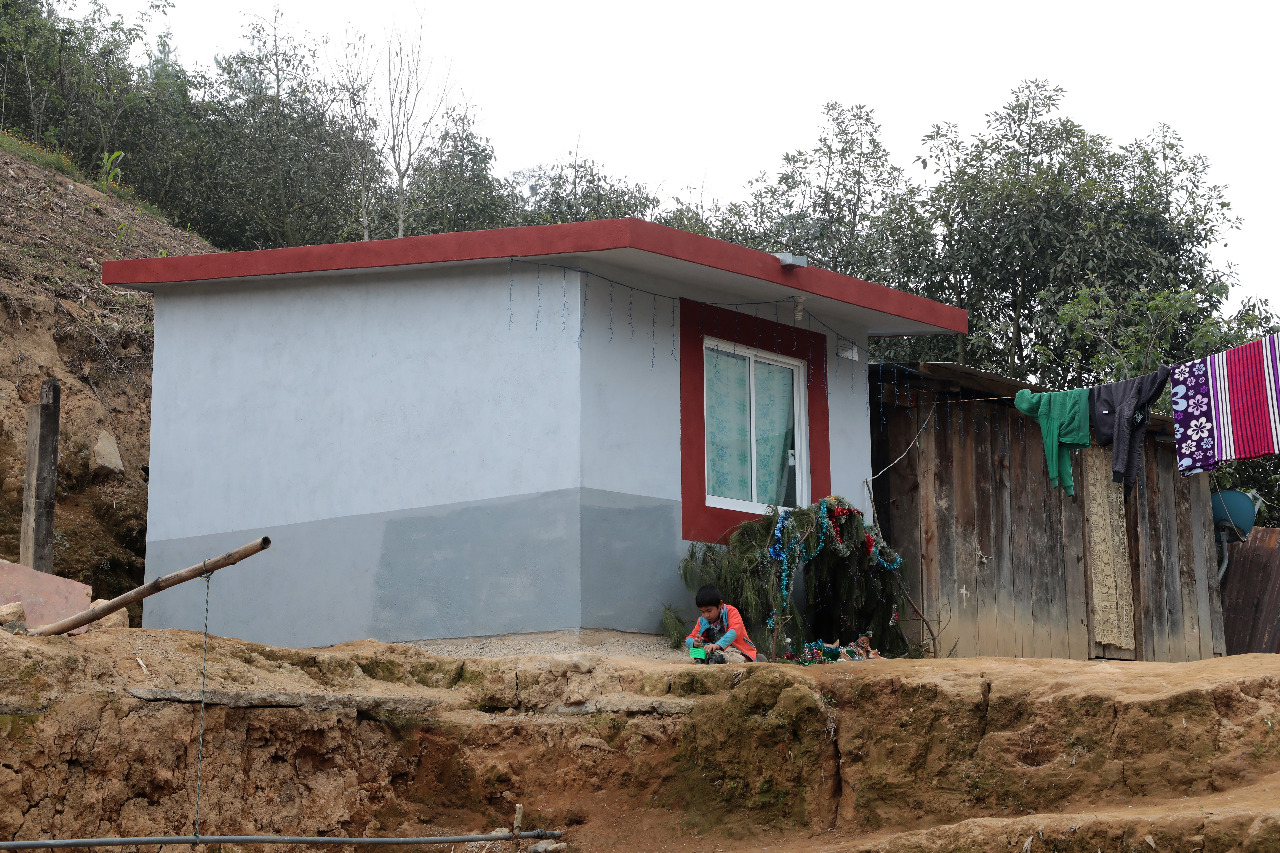 Más de 200 familias de las Altas Montañas, con mejores condiciones de vivienda en Veracruz