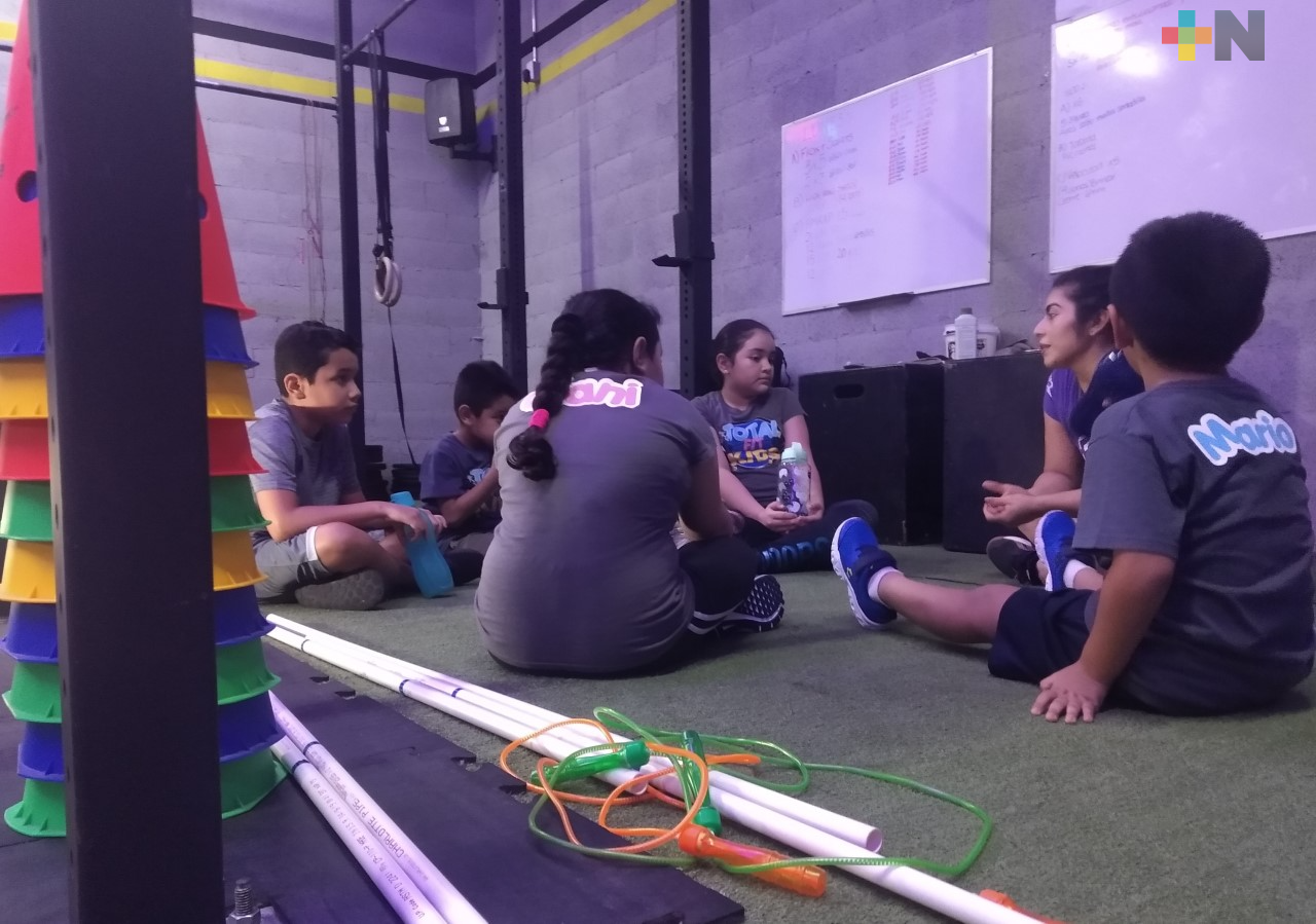 En Coatza, imparten Entrenamiento Funcional para niños