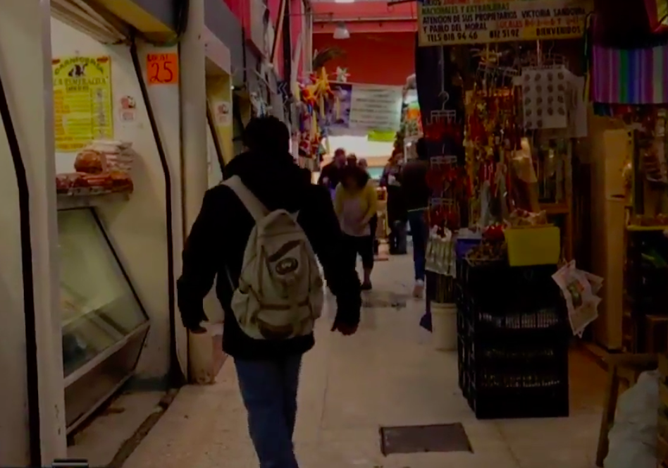 Cierre de vialidades por disposición oficial en Xalapa, baja ventas de comerciantes