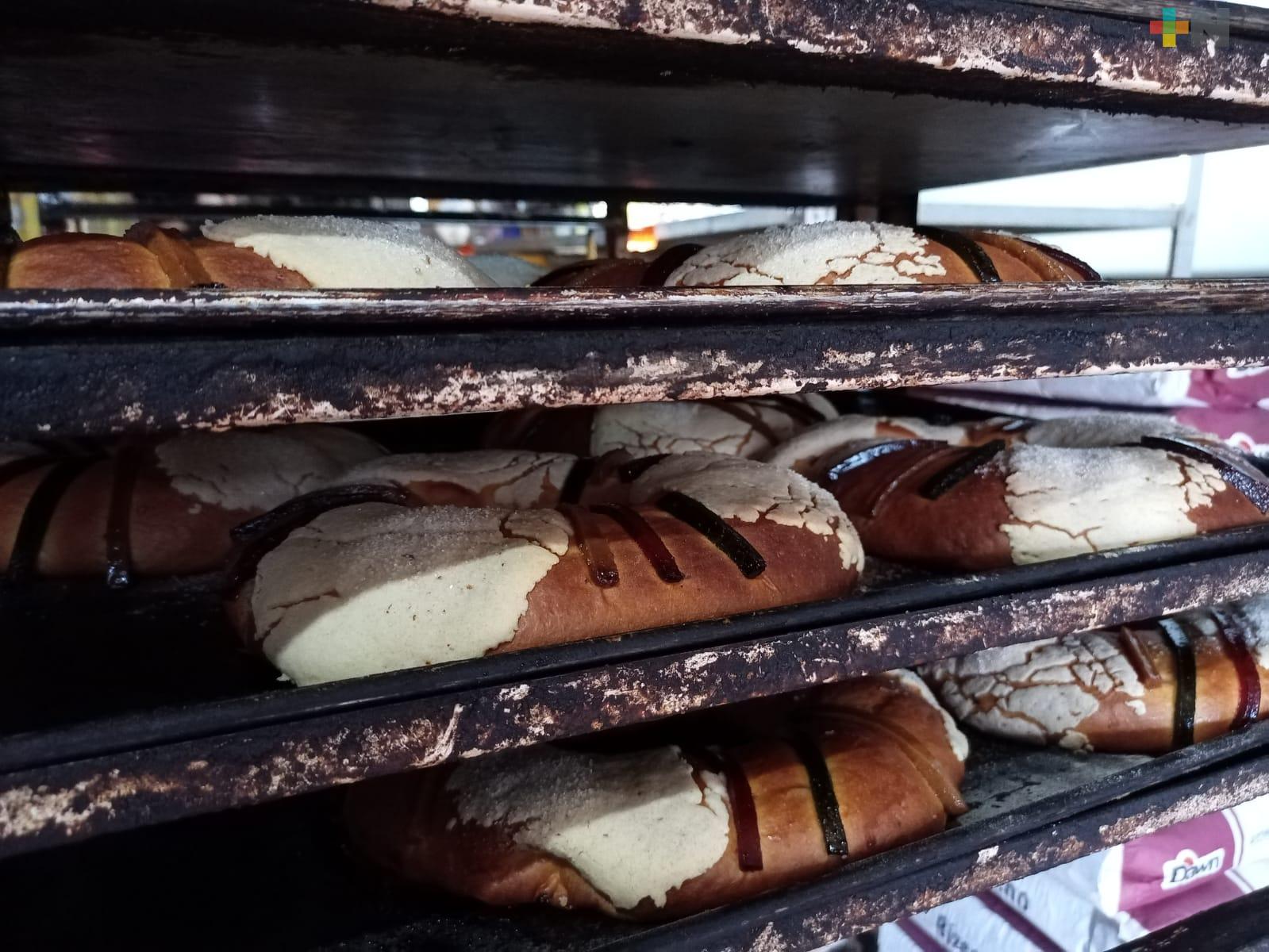 Elaboran la tradicional rosca de Reyes desde hace más de 20 años en Coatzacoalcos
