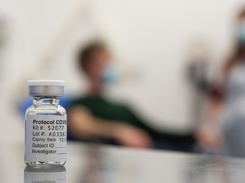 OMS le preocupa la suspensión de la vacuna de AstraZeneca en Sudáfrica