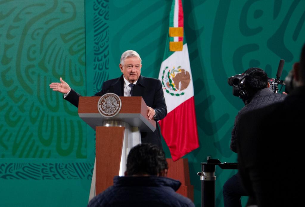 Para enfrentar apagones, se reactivaron plantas carboníferas de la CFE: López Obrador