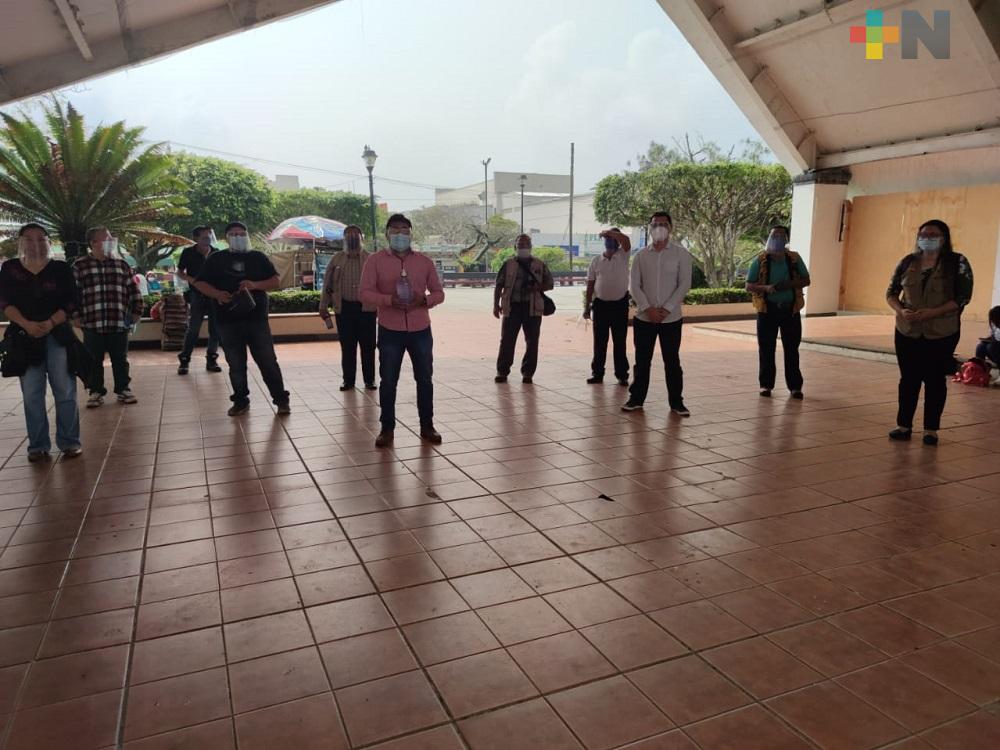 Periodistas de Coatzacoalcos exhortaron a candidatos a aplicar medidas en sus eventos