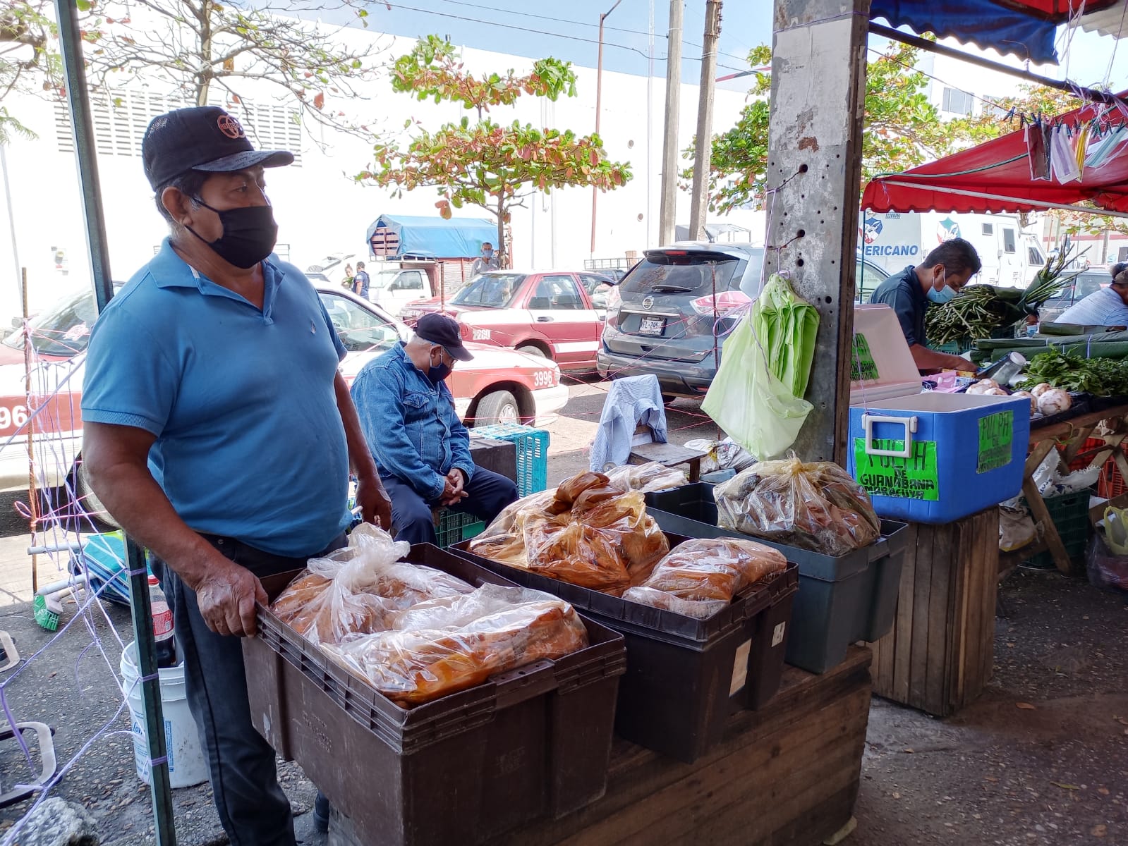 Vendedores de tamales en Coatzacoalcos, espera que en La Candelaria mejoren las ventas | MÁSNOTICIAS