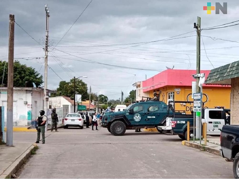 Fuerzas de seguridad realizan patrullajes en Villa Oluta