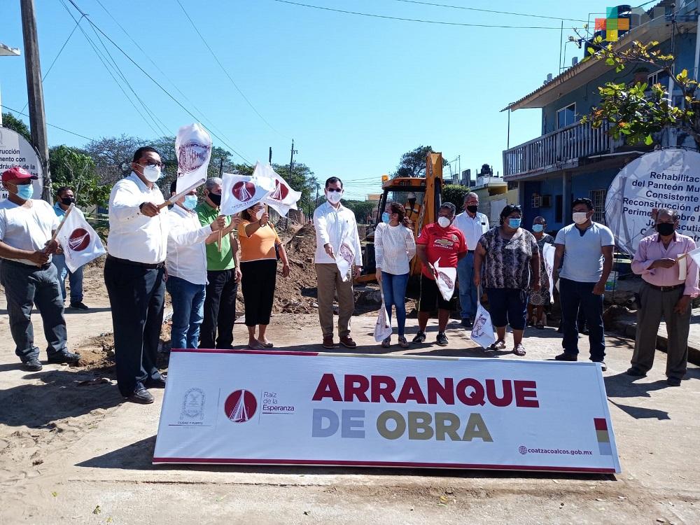 Gobierno de Coatzacoalcos da banderazo de inicio para obras de infraestructura