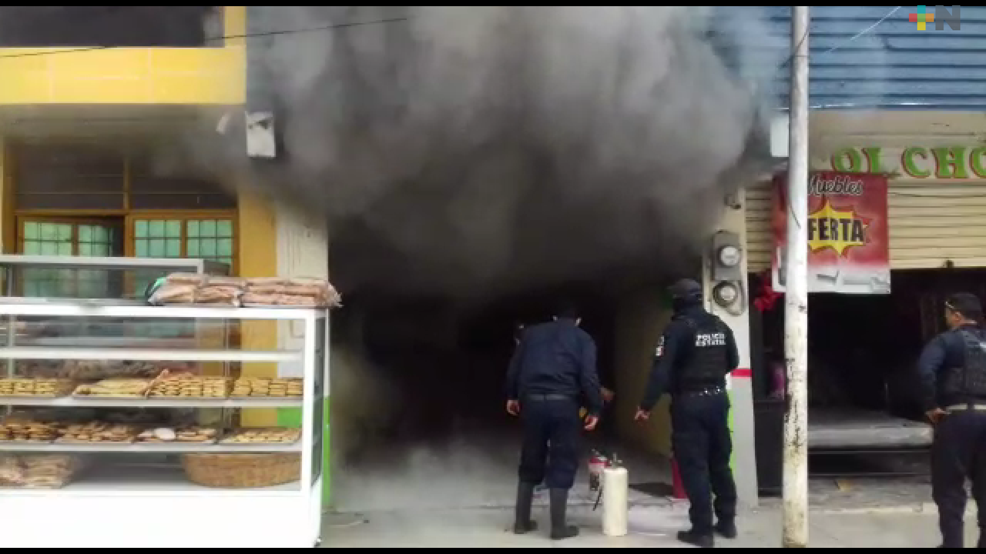 Controlan incendio en panadería de Tlapacoyan