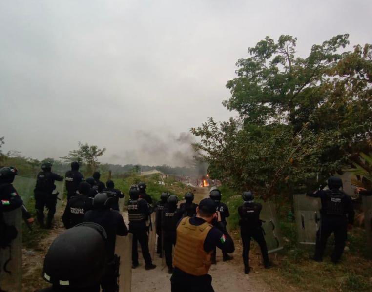 Desalojan zona protegida de La Joya en municipio de Boca del Río