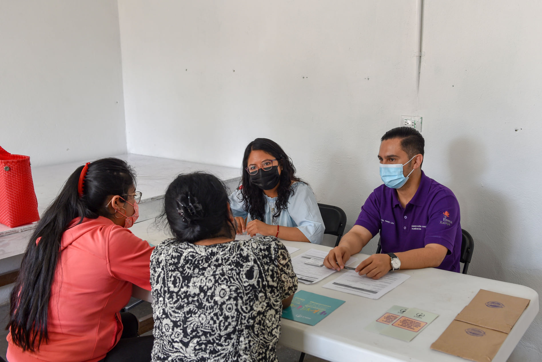 Concluyen jornadas de asesorías jurídicas en Centros de Gestión Comunitaria de Xalapa