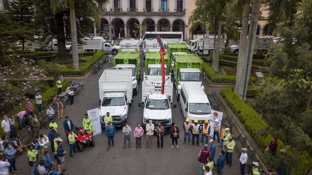 Ayuntamiento de Xalapa adquirió 16 vehículos para para mejorar los servicios públicos