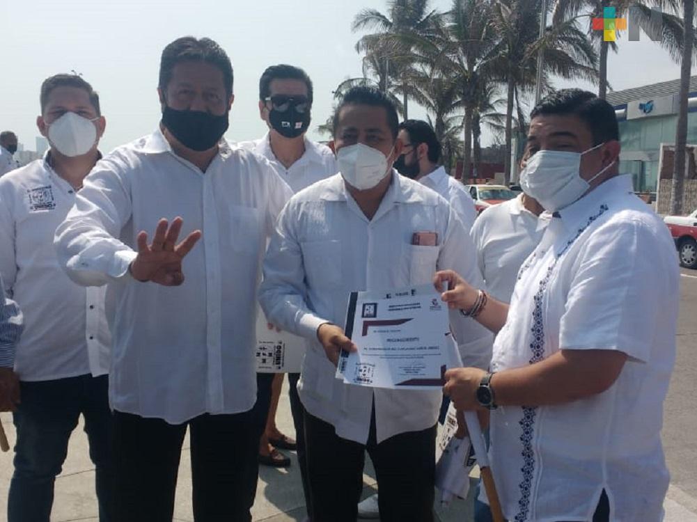 Alcalde Yunes Márquez tiene que disculparse y tener respeto al gobernador del Estado: Gómez Cazarín