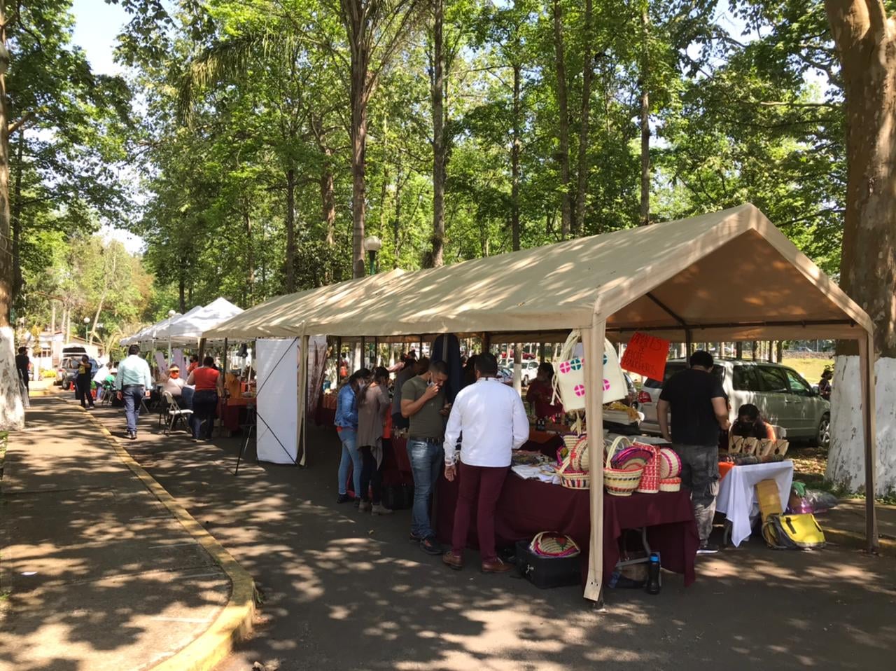 Brigada del Día Naranja estuvo en el parque Doña Falla