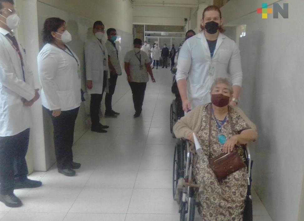 Inició vacunación contra COVID-19 en la Facultad de Medicina de la UV en Veracruz