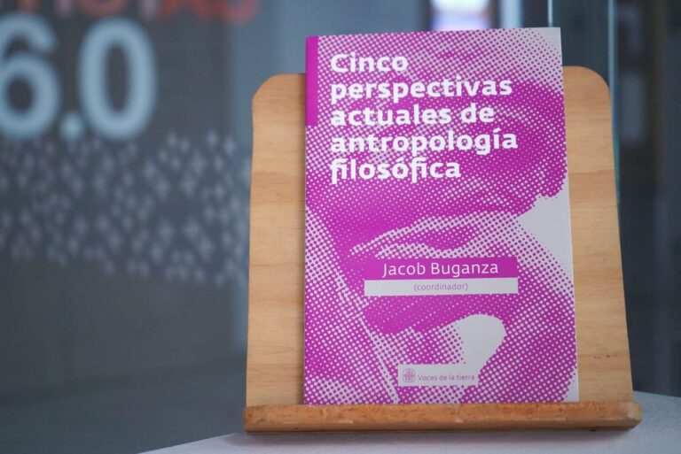 Presenta IVEC libro Cinco perspectivas actuales de antropología filosófica, de Jacob Buganza