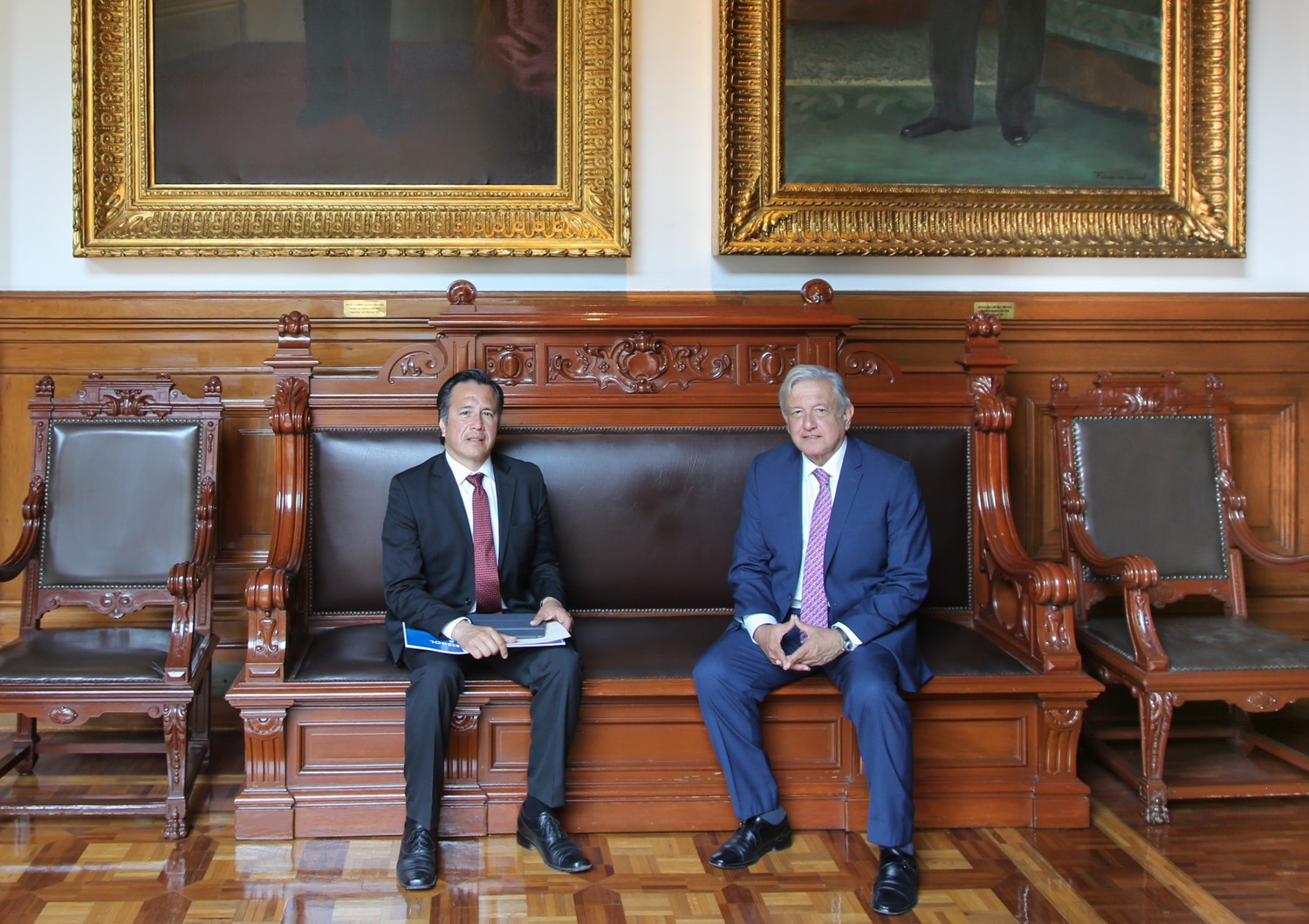 El presidente López Obrador recibió en Palacio Nacional al gobernador de Veracruz, Cuitláhuac García