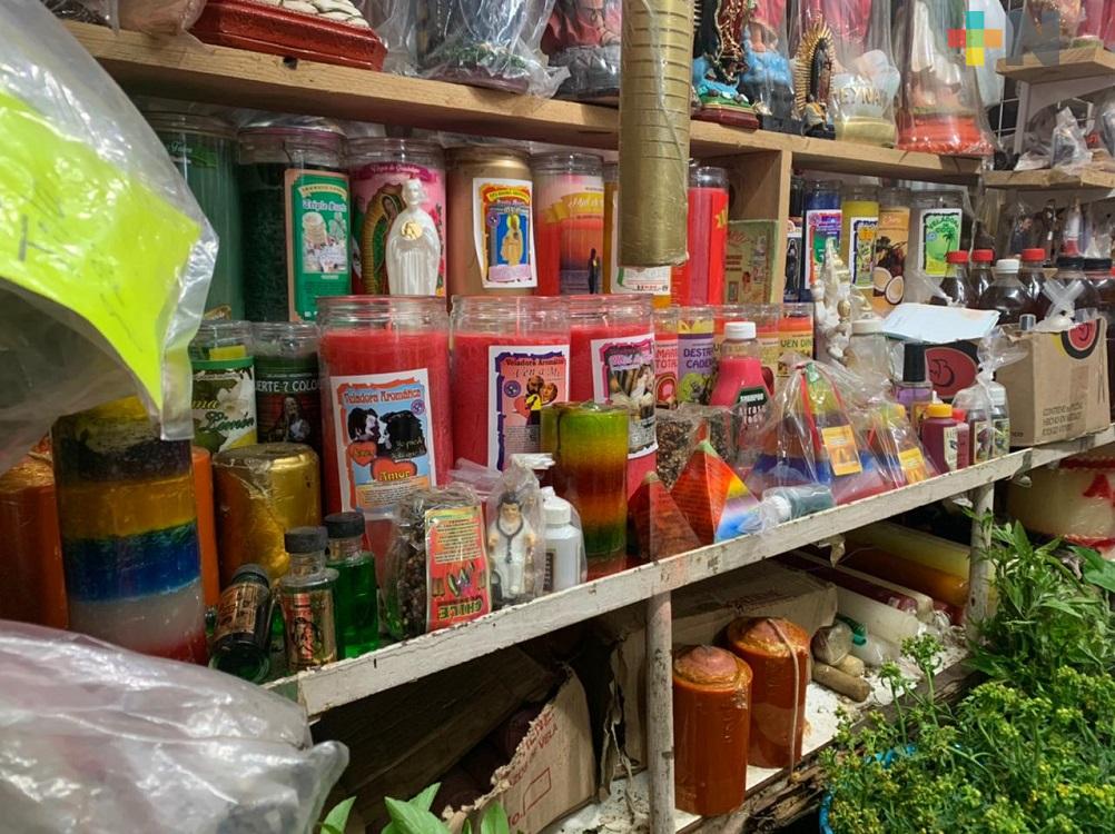 Comerciantes de productos esotéricos esperan repunte de ventas este primer viernes de marzo