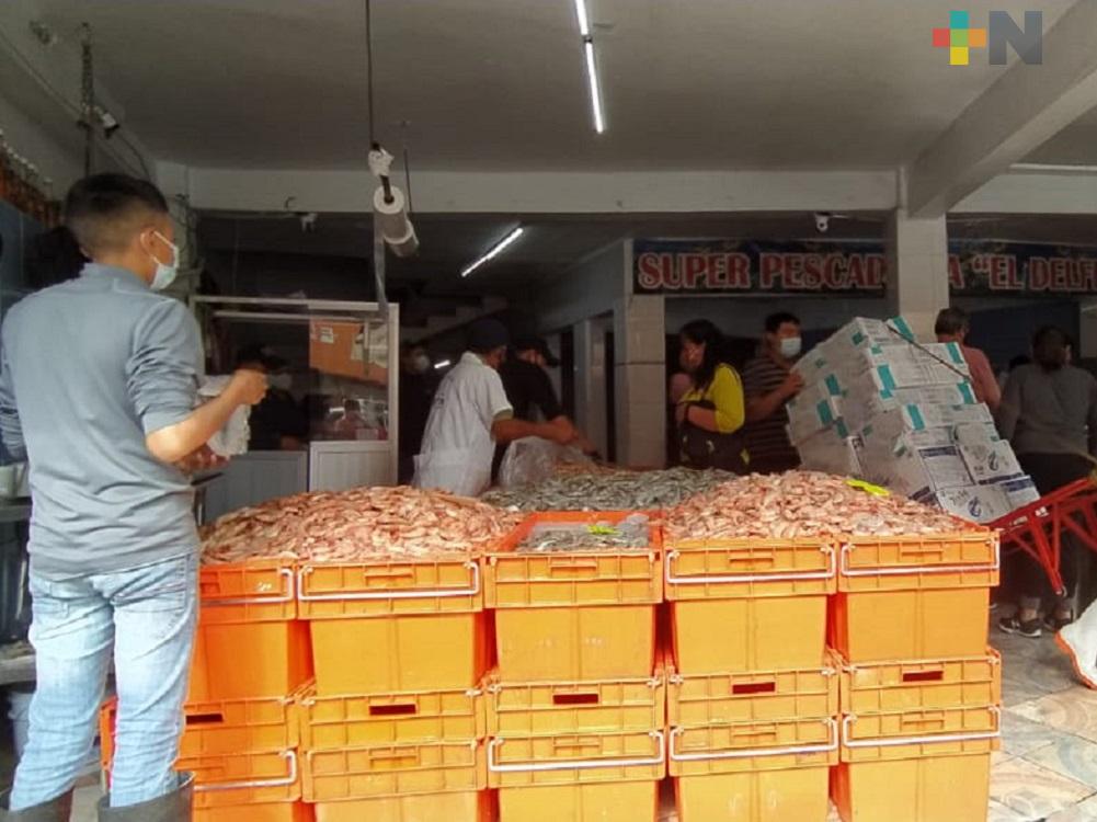 Con ofertas, comerciantes de pescados y mariscos esperan aumentar ventas esta Cuaresma