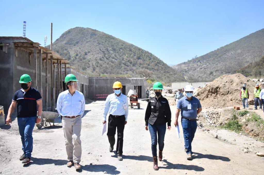 Supervisaron la Fiscal General y el Gobernador de Veracruz, avances en construcción de Unidad de Servicios Médicos Forenses en Nogales
