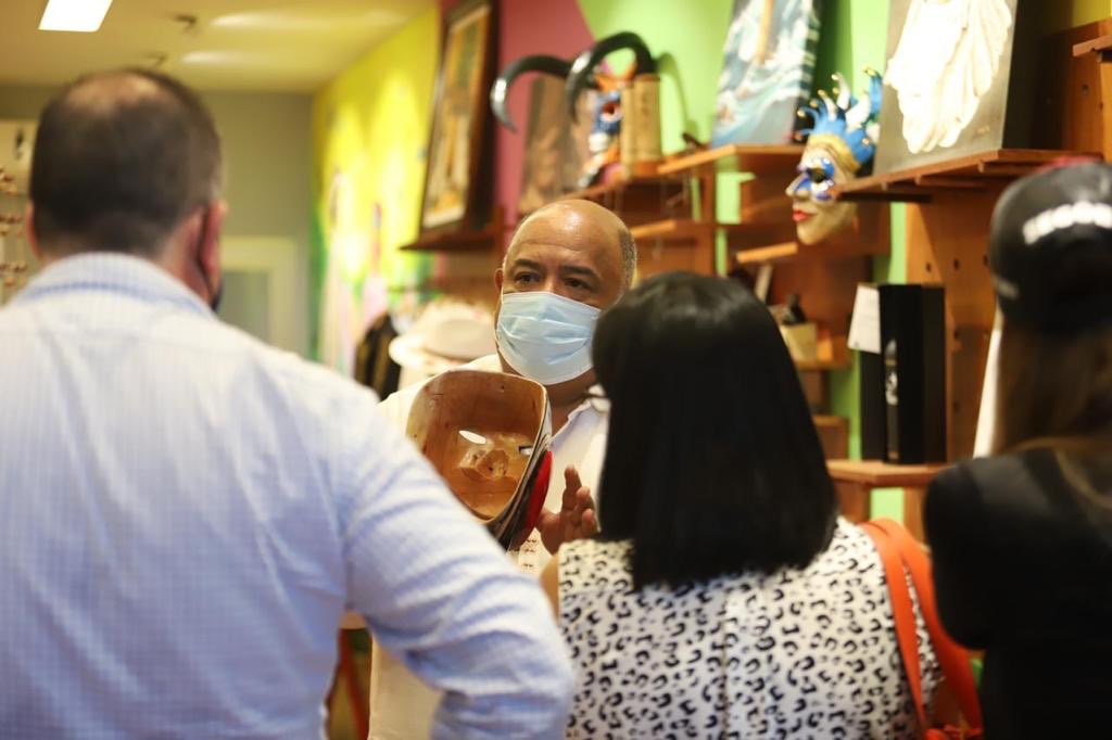 La Tienda Veracruz cada día es más visitada por turistas locales y extranjeros: Eric Cisneros