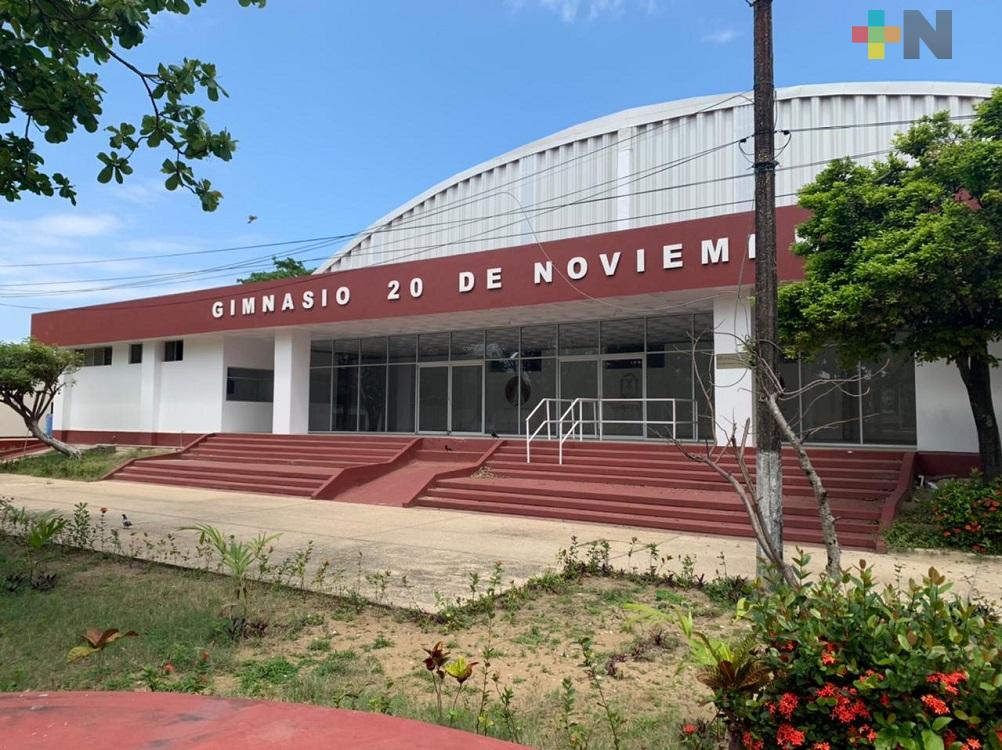 Gimnasio 20 de Noviembre  rehabilitado por actual administración de Coatzacoalcos, podría ser reinaugurado