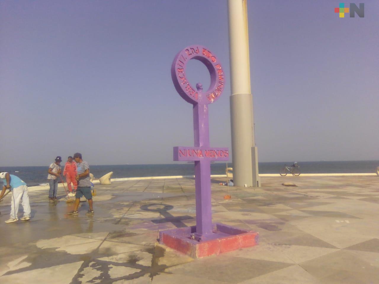 Instalarán mesa de diálogo para que permanezca antimonumento feminista