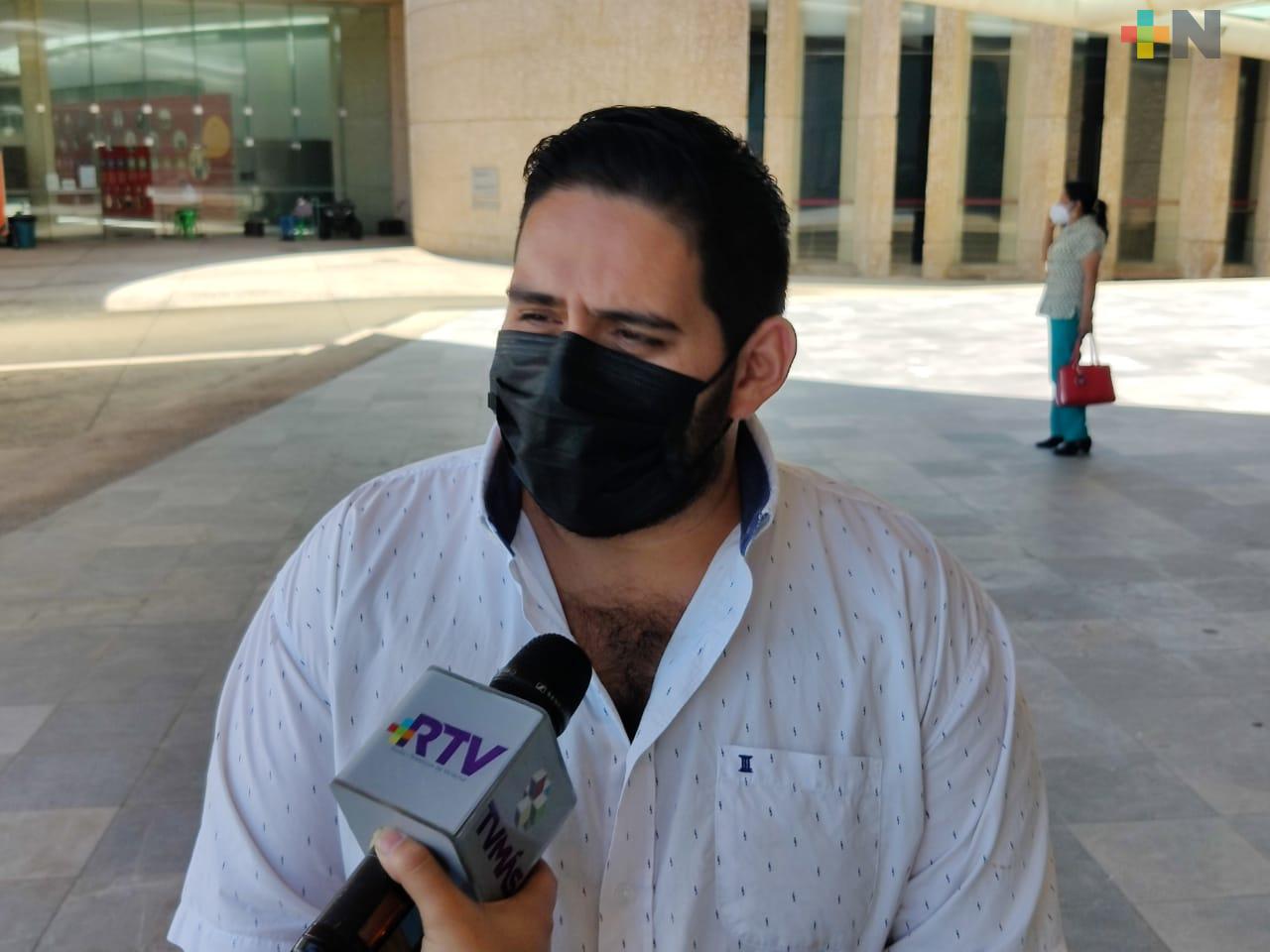 Más de 2 mil taxistas de Coatzacoalcos recibieron apoyos económicos del gobierno estatal