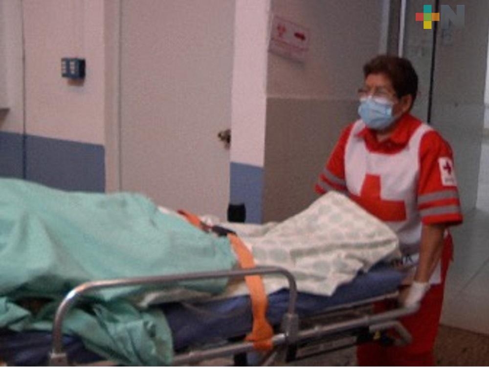 Las mujeres siguen demostrando su profesionalismo en áreas de salud, como en la Cruz Roja de Veracruz