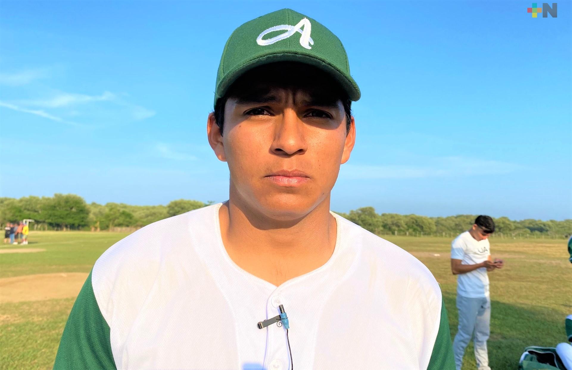 Por una buena temporada en el Águila: Héctor Mora