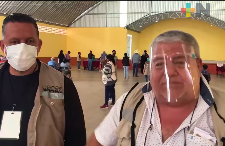 En Acajete se realizó pago de pensiones adelantado para no interferir con el proceso electoral