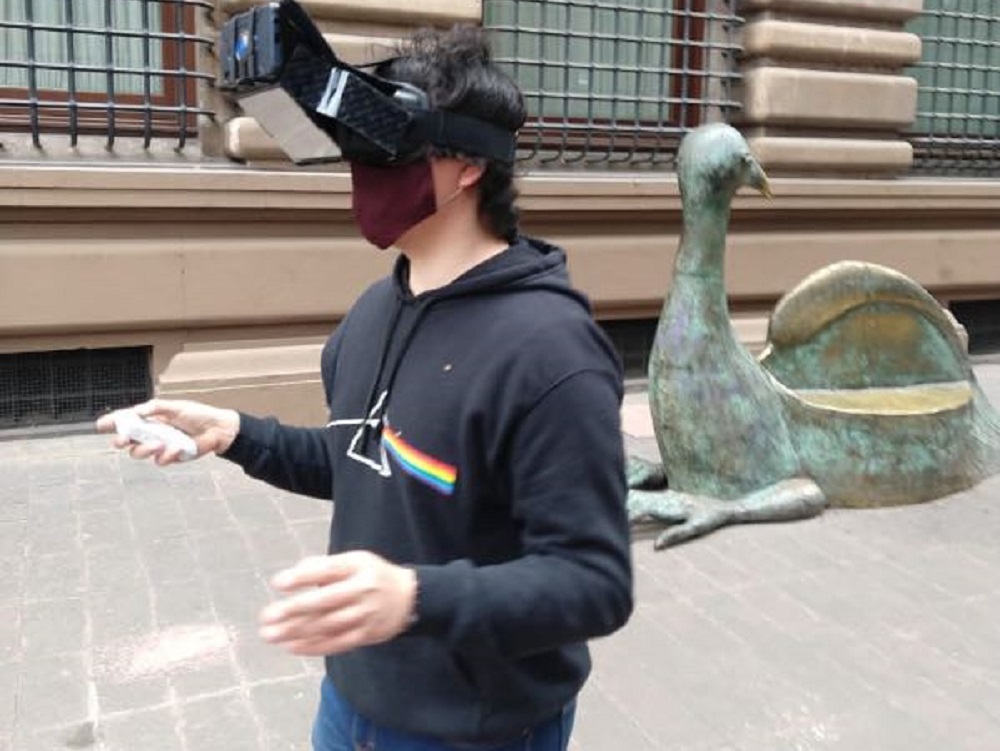 Politécnicos utilizan realidad mixta en aplicación turística para la CDMX