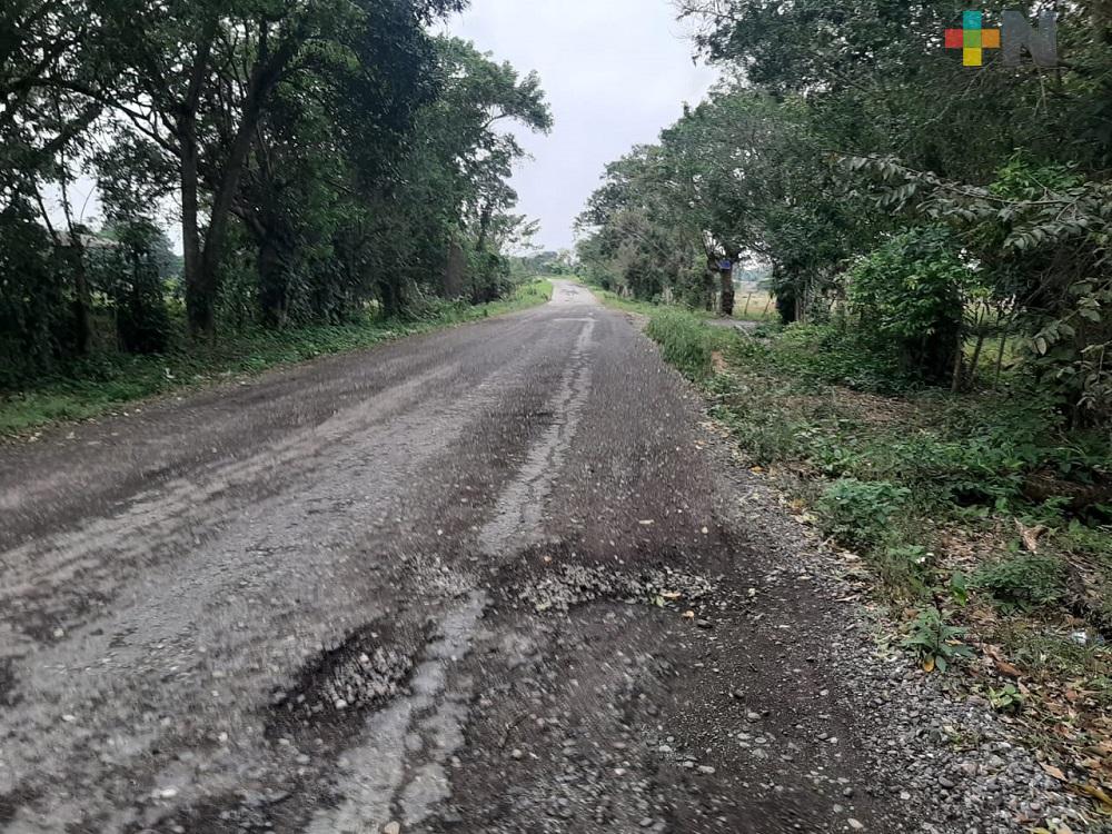 Rehabilitarán carretera Troncones-Paopola Ixcán, en la zona norte de Veracruz