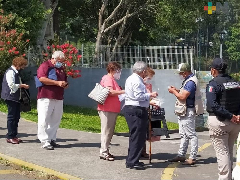 Sin reportarse incidentes en Plan de Vacunación contra COVID-19 en Xalapa
