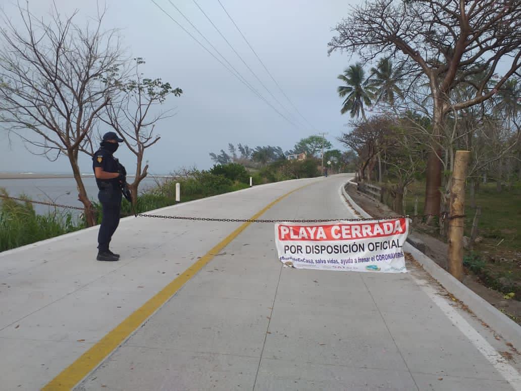 Playas de Vega de Alatorre fueron cerradas a los turistas; pretenden evitar se incrementen contagios de covid